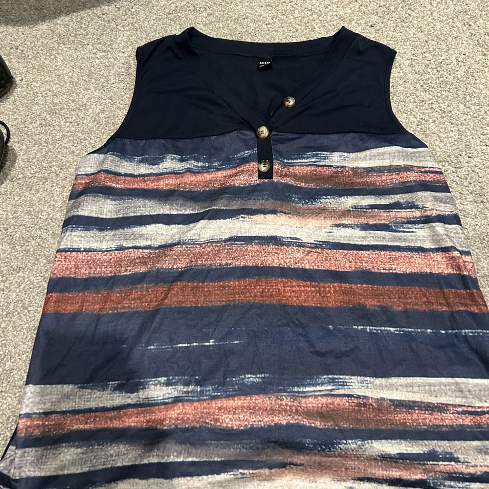 Women’s tank top